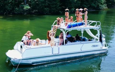 Party Pontoon Boat for Families Create Lasting Memories
